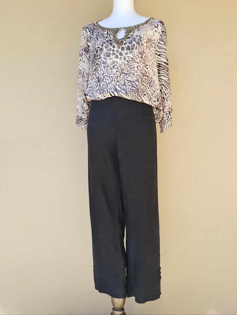 Citron Santa Monica Black linen & silk blend Capri pants Size L